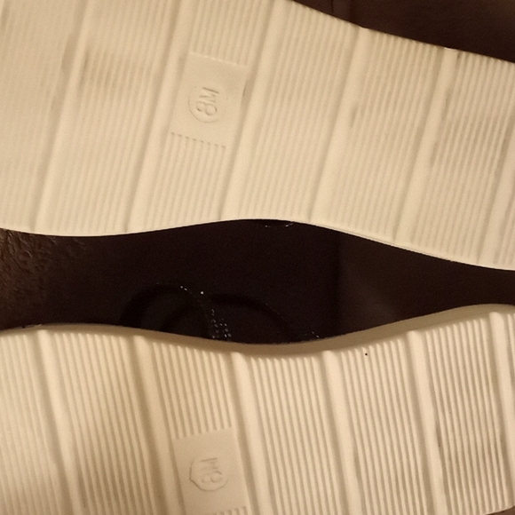 Fancy flops - Picture 3 of 4